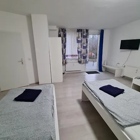 Aparthotel Vs Workers 3*