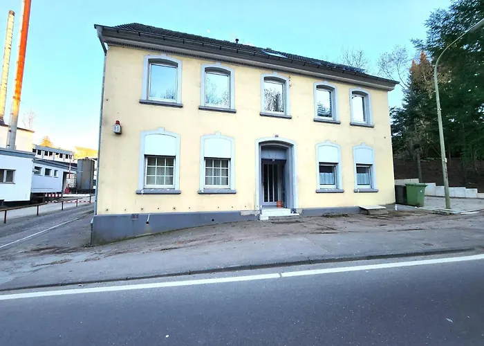 Aparthotel Vs Workers