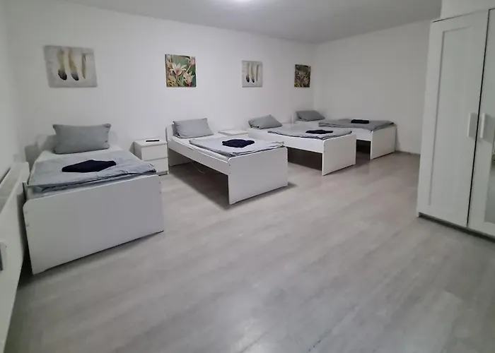 Vs Workers Aparthotel